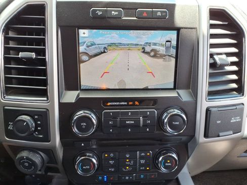 Used 2018 Ford F150 Lariat AWD/4WD image 13