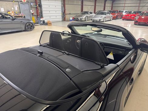 Used 2012 Porsche 911 Carrera Black Edition image 4