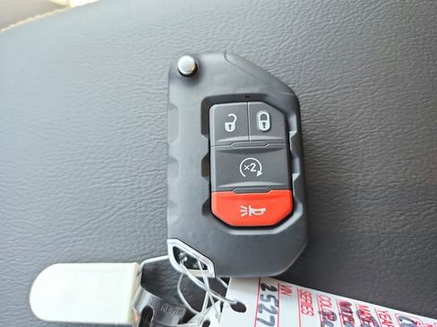 New 2026 Jeep Wrangler Unlimited Sahara AWD/4WD image 37