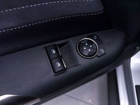 Used 2020 Ford Mustang Shelby GT350 w/ Technology Package RWD image 19