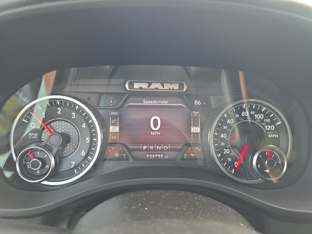 Used 2022 RAM 1500 Big Horn AWD/4WD image 16