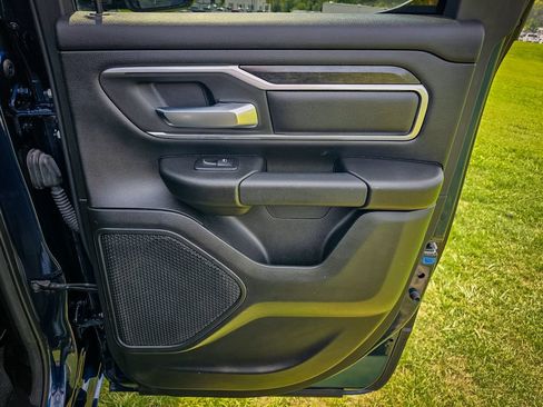 Used 2022 RAM 1500 Big Horn AWD/4WD image 33