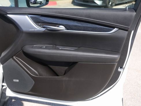 Used 2024 Cadillac XT5 Premium Luxury image 29