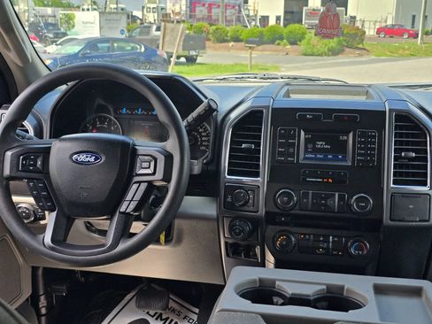 Used 2016 Ford F150 XLT w/ XTR Package AWD/4WD image 20