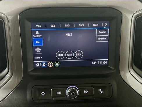 Used 2022 Chevrolet Silverado 1500 Custom image 17