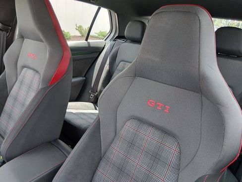 Used 2026 Volkswagen Golf S FWD image 13