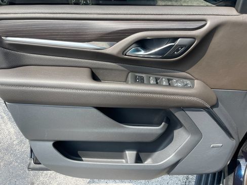 Used 2022 GMC Yukon Denali AWD/4WD image 12