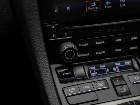 Used 2020 Porsche 718 Cayman GT4 image 73