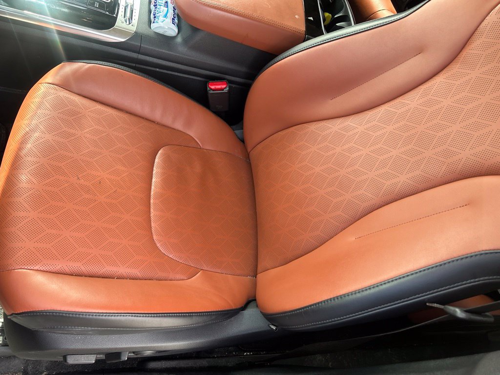 Certified 2024 Kia Carnival SX FWD image 15