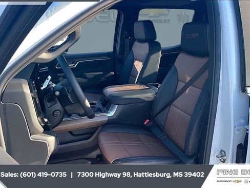 New 2026 Chevrolet Silverado 1500 High Country AWD/4WD image 21