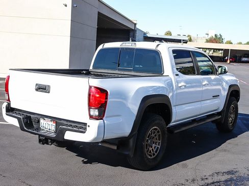 Certified 2023 Toyota Tacoma 4x4 Double Cab image 9