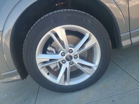 Used 2024 Audi Q3 2.0T Premium image 12