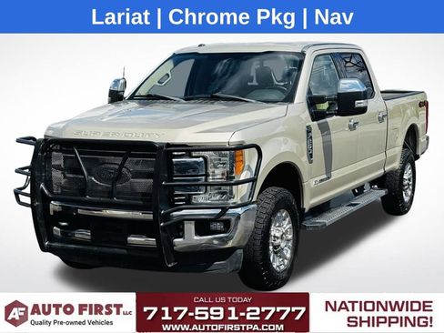 Used 2017 Ford F250 Lariat w/ Chrome Package image 7
