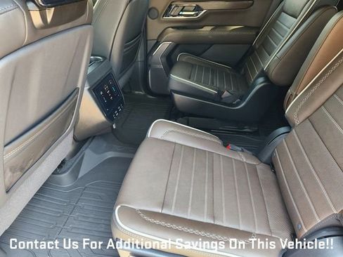 New 2026 GMC Yukon Denali Ultimate w/ LPO, Floor Liner Package AWD/4WD image 22