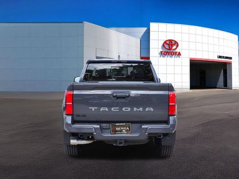Used 2024 Toyota Tacoma TRD Off-Road w/ TRD Off Road Upgrade Package AWD/4WD image 12
