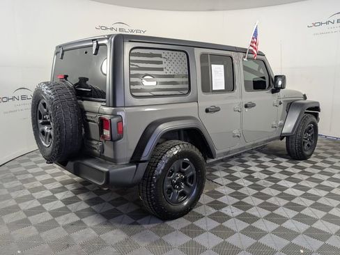 Used 2019 Jeep Wrangler Unlimited Sport image 9