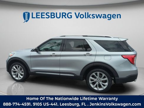 Used 2022 Ford Explorer Platinum w/ Equipment Group 601A AWD/4WD image 10
