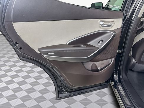 Used 2017 Hyundai Santa Fe Sport 2.0T image 26