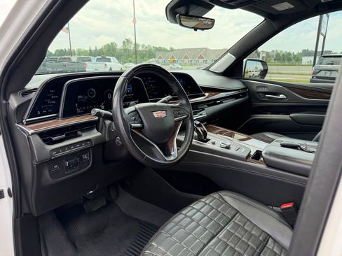 Used 2021 Cadillac Escalade Sport Platinum AWD/4WD image 22