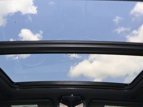 Used 2024 BMW X5 sDrive40i w/ M Sport Package image 13