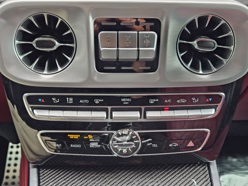 Certified 2020 Mercedes-Benz G 63 AMG 4MATIC image 19