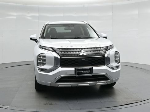 Used 2024 Mitsubishi Outlander SEL FWD image 52