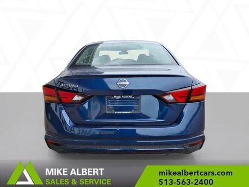 Used 2023 Nissan Altima 2.5 S FWD image 6