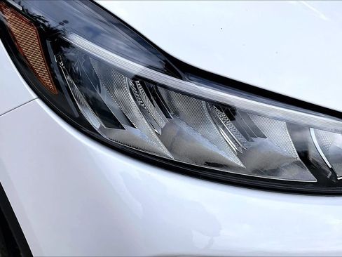 Used 2023 Ford Escape SE image 27