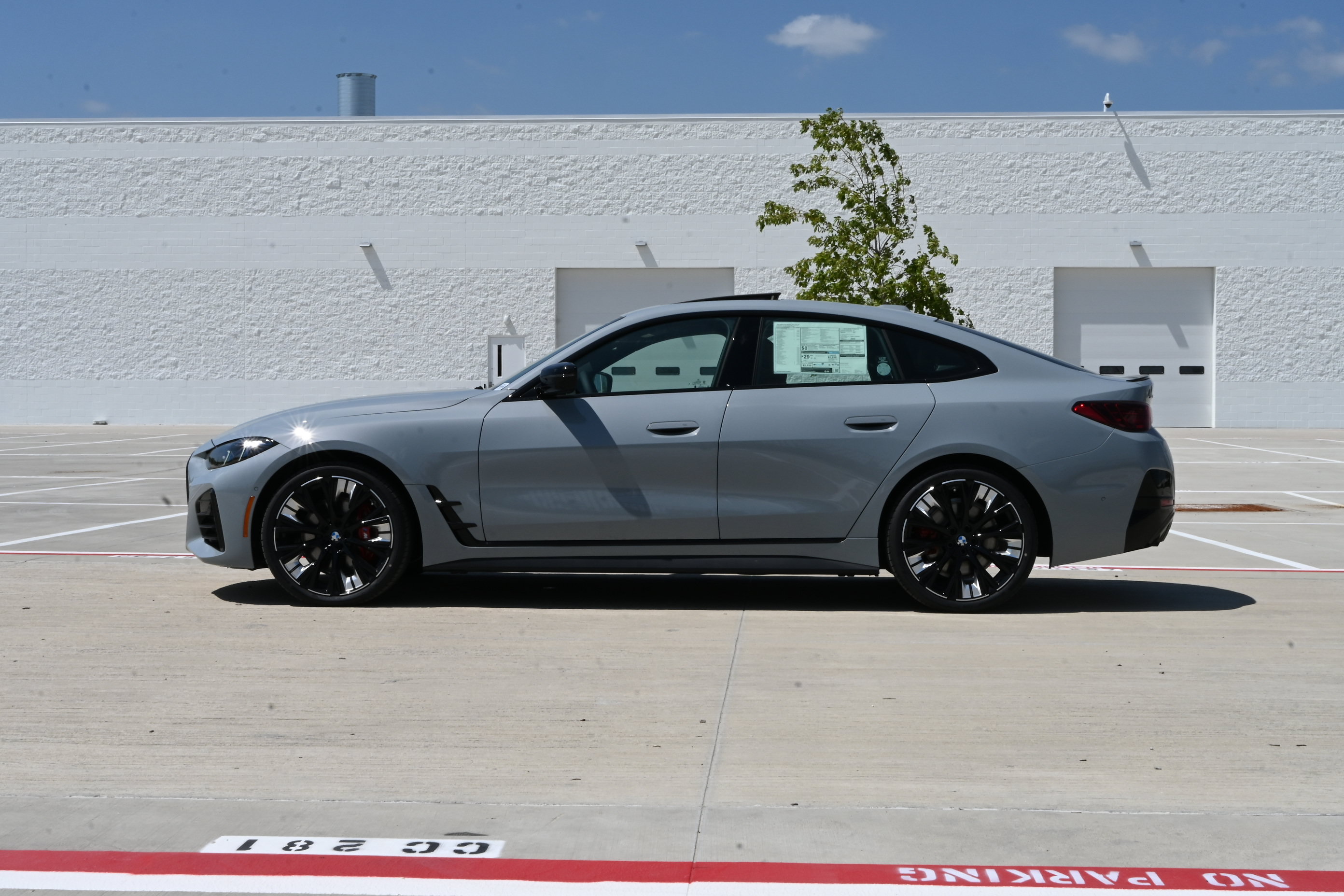 New 2026 BMW 430i xDrive w/ M Sport Package AWD/4WD image 5