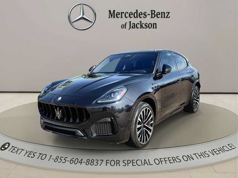 Used 2025 Maserati Grecale Modena AWD/4WD image 4