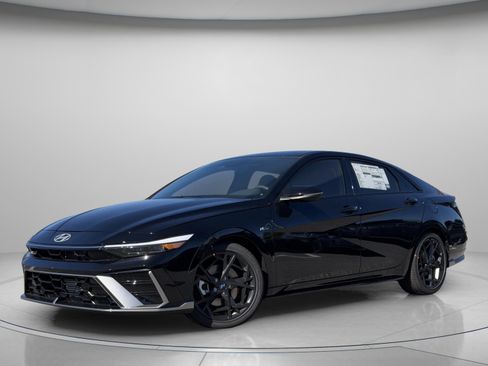 New 2026 Hyundai Elantra N Line image 2