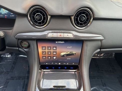 New 2025 Karma Revero Luxury RWD image 13