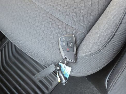 Used 2025 Chevrolet Silverado 2500 Custom w/ Custom Convenience Package image 34