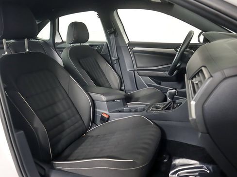 Used 2023 Volkswagen Jetta Sport image 26