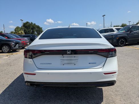 Used 2023 Honda Accord EX-L image 6