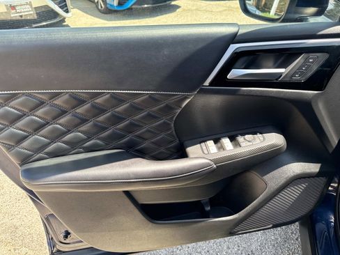 Used 2023 Mitsubishi Outlander SEL image 15