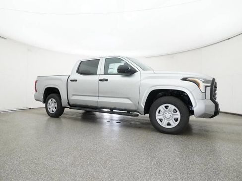 New 2026 Toyota Tundra SR image 28