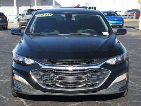 Used 2019 Chevrolet Malibu LT image 18