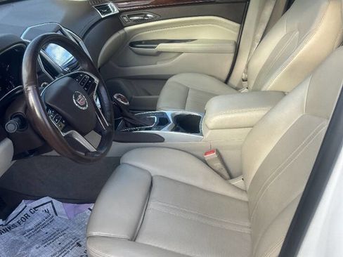 Used 2014 Cadillac SRX Luxury w/ Driver Awareness Package FWD image 17