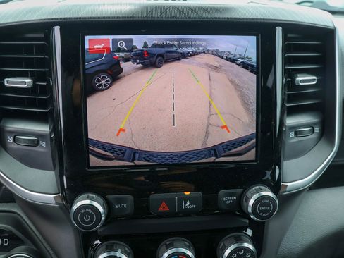 New 2026 RAM 1500 Express AWD/4WD image 17