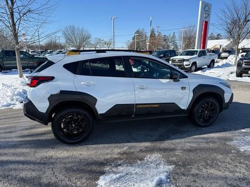 Used 2024 Subaru Crosstrek 2.5i Wilderness image 4