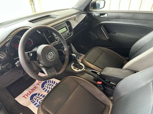 Used 2015 Volkswagen Beetle 1.8T FWD image 10