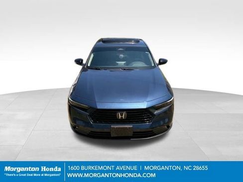 Used 2025 Honda Accord SE image 2