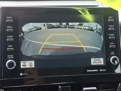 Used 2022 Toyota Camry SE w/ Audio Upgrade Package FWD image 18