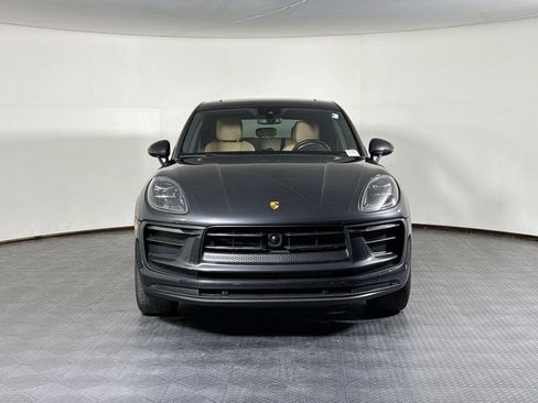 Certified 2023 Porsche Macan AWD/4WD image 10