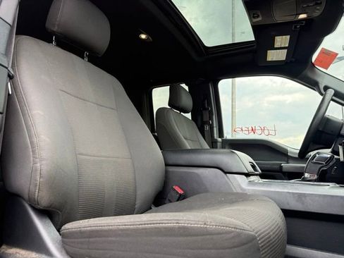 Used 2016 Ford F150 XLT w/ Equipment Group 302A Luxury image 16