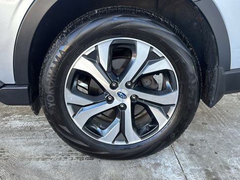 Used 2021 Subaru Outback Limited image 41