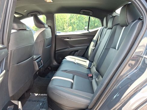 Used 2025 Toyota Camry SE FWD image 10