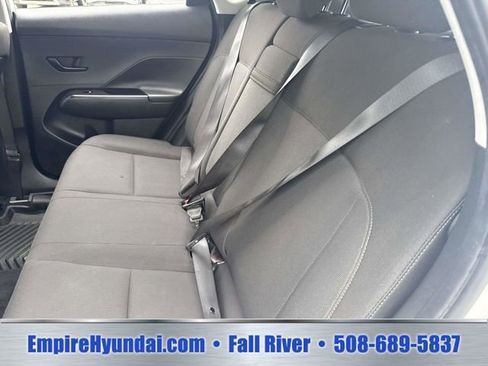 Used 2024 Hyundai Kona SEL AWD/4WD image 13