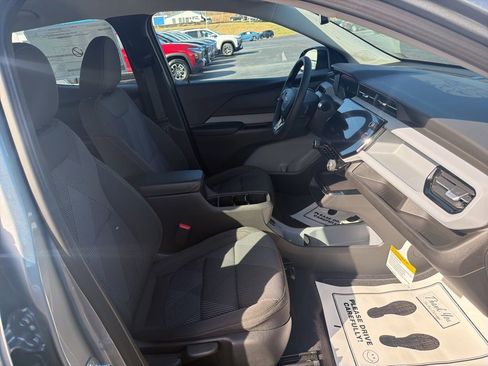 New 2027 Chevrolet Bolt LT w/ Comfort Package image 34